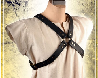 Harness in X - Leather Accessory for LARP and Cosplay