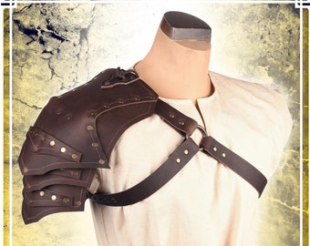 Explorer's Pauldron - Leather Accessory for LARP and Cosplay