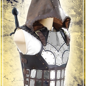 Scoundrel Armor with Hood and Stainless Steel - Leather Armor for LARP and Cosplay