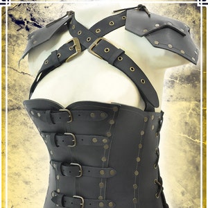 Armor Corset with Pauldron - Leather Armor for LARP and Cosplay