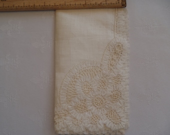 MINT Vintage Linen Wedding Bridal Hanky Handkerchief EXTRA FINE Handwork Lace Detail