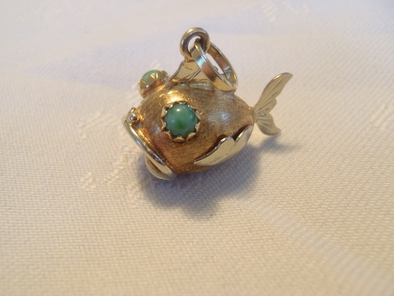 SPRING SALE Large Italian 18K Gold Fish Pendant o… - image 1