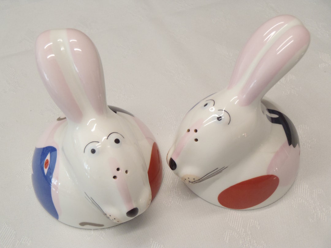SALE Villeroy and Boch Animal Park Bunny Rabbits Salt and Pepper
