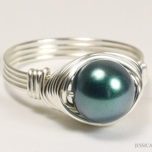 Tahitian Pearl Ring, Sterling Silver or Gold Filled, Iridescent Black Peacock Pearl Ring, Pearl Solitaire, Right Hand Ring, Gifts