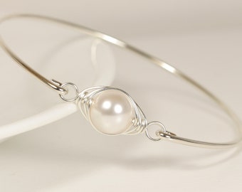 White Pearl Bangle Bracelet Wire Wrapped Jewelry Handmade Sterling Silver or Gold Bracelet Bridal Pearl Bracelet Pearl Jewelry