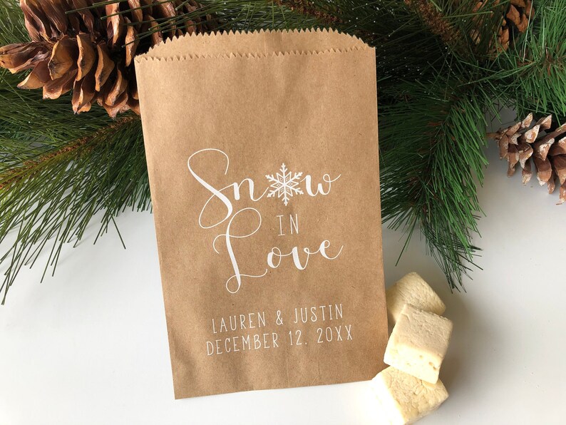 Winter Wedding cookie Bags, snow in love Cookie Bags, Treat Bags, Goodie Bags, Candy Buffet Bags, Bridal Shower Favors, 25 pk image 4