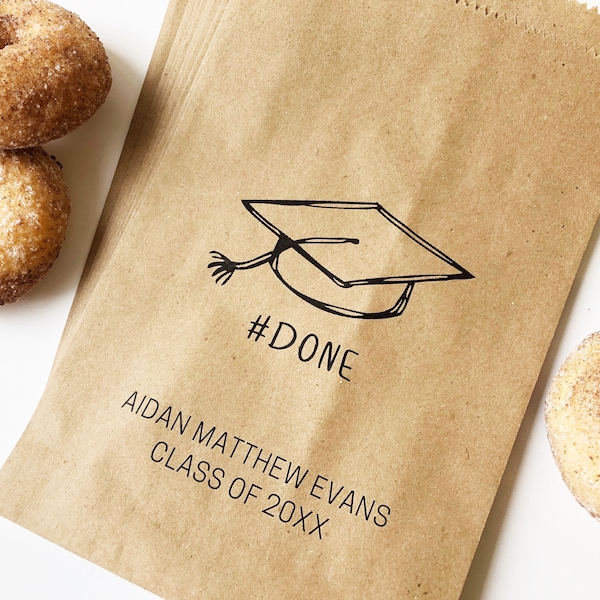 Graduation Favors, Graduation Party Favors, Cookie Buffet, Favor Bags, Candy Bar, Custom Treat Bags, Personalized Graduation Party Decor