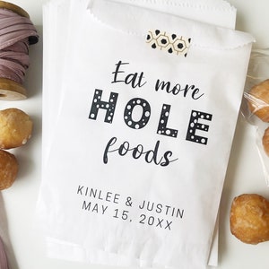 Made in USA Wedding Donut Holes Bags, Doughnut Favor Bags, Bridal Shower Treat Bags, Wedding Favor Bags, Donut Wall, Bakery Bags Option image 6