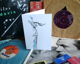 Músico trompetista de jazz em pé, cartão de felicitações em branco