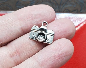 5 Silver Camera Charms, 5 Polaroid  Camera Charms, Camera Charms, Silver Camera Charms