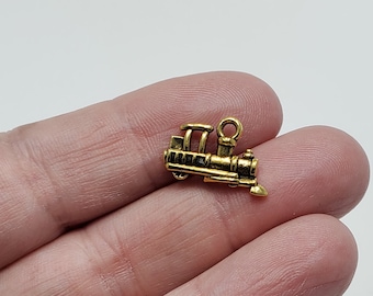 Gold Train Charms, 5 Train Charms, Train Charms, Gold Locomotive Charms, Gold Train Engine Charms