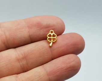 Gold Clover Charms, 5 Gold Four Leaf Clover Charms, Shamrock Charms, Four Leaf Clover Shamrock Gold Charms