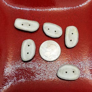 5 Medium Antler Buttons - Size 5/8&quot; to 1 1/8&quot;, Antler Buttons, Small Antler Buttons