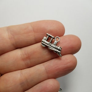 Silver Train Charms, 4 Train Charms, Train Charms, Silver Locomotive Charms, Silver Train Engine Charms