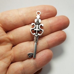 Silver Key Pendant, 1 Silver Key Pendant, Key Charm, Key Silver Pendant, Silver Keys Charm