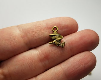 Antiqued Gold Witch Charms, 5 Gold Witch on a Broom Charms, Gold Flying Witch Charms or Pendants, Halloween Charms or Pendants