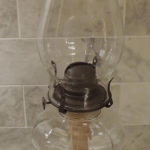 Antique Oil Lamp // Vintage Kerosene Lamp // Great Touching Gift Idea