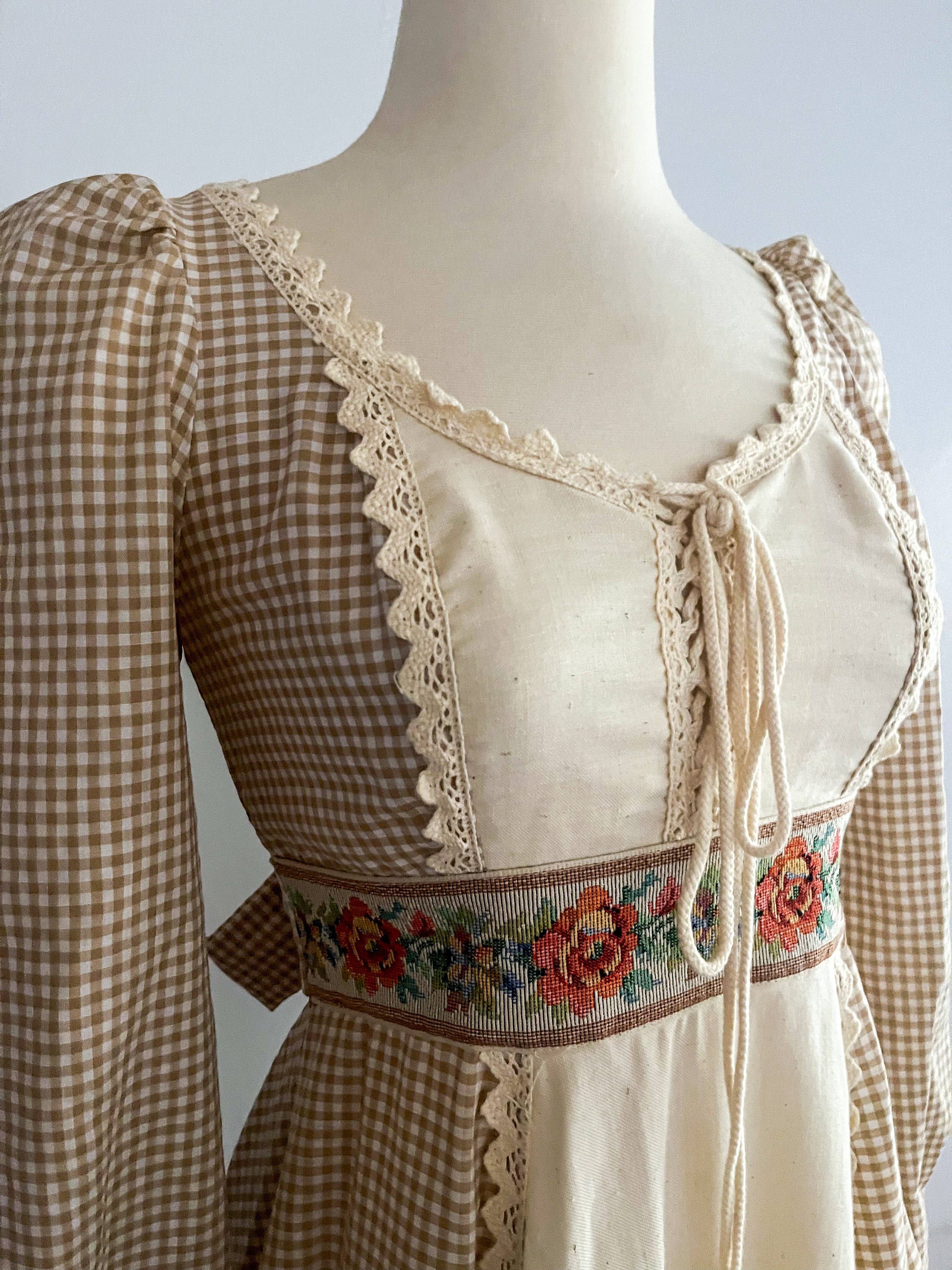1970s Gunne Sax Corset Top Rose and Gingham Dress - Etsy