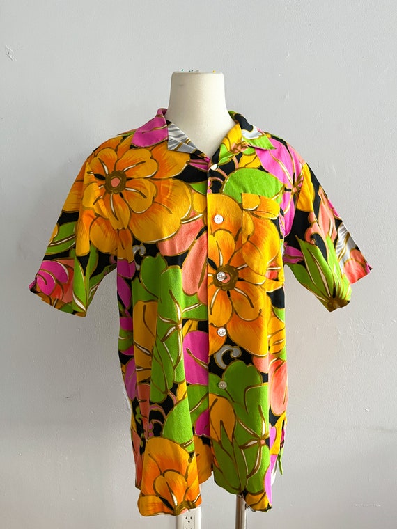 1960s electric neon vintage bark cloth hawaiian to