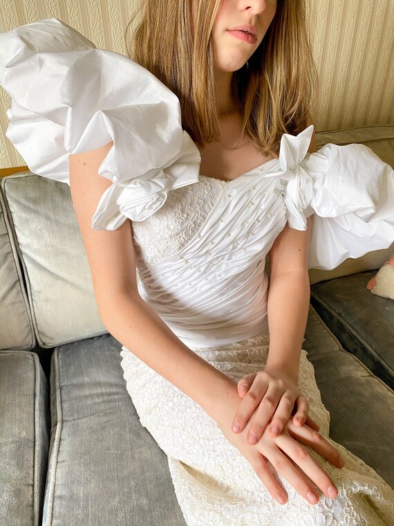 Carrie's Big Day | 1980's Glam Puff Sleeve Wiggle