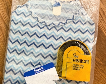 60s/70s Blue Chevron Top Short Sleeve Volup New in package Sears