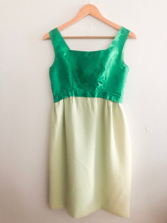 Esmeralda cocktail dress | 1950's Emerald Dress - image 4