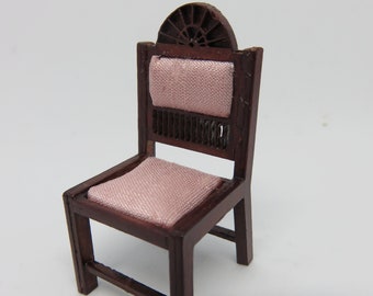 Chaise de meubles miniatures Dollhouse demi-échelle (1/24)