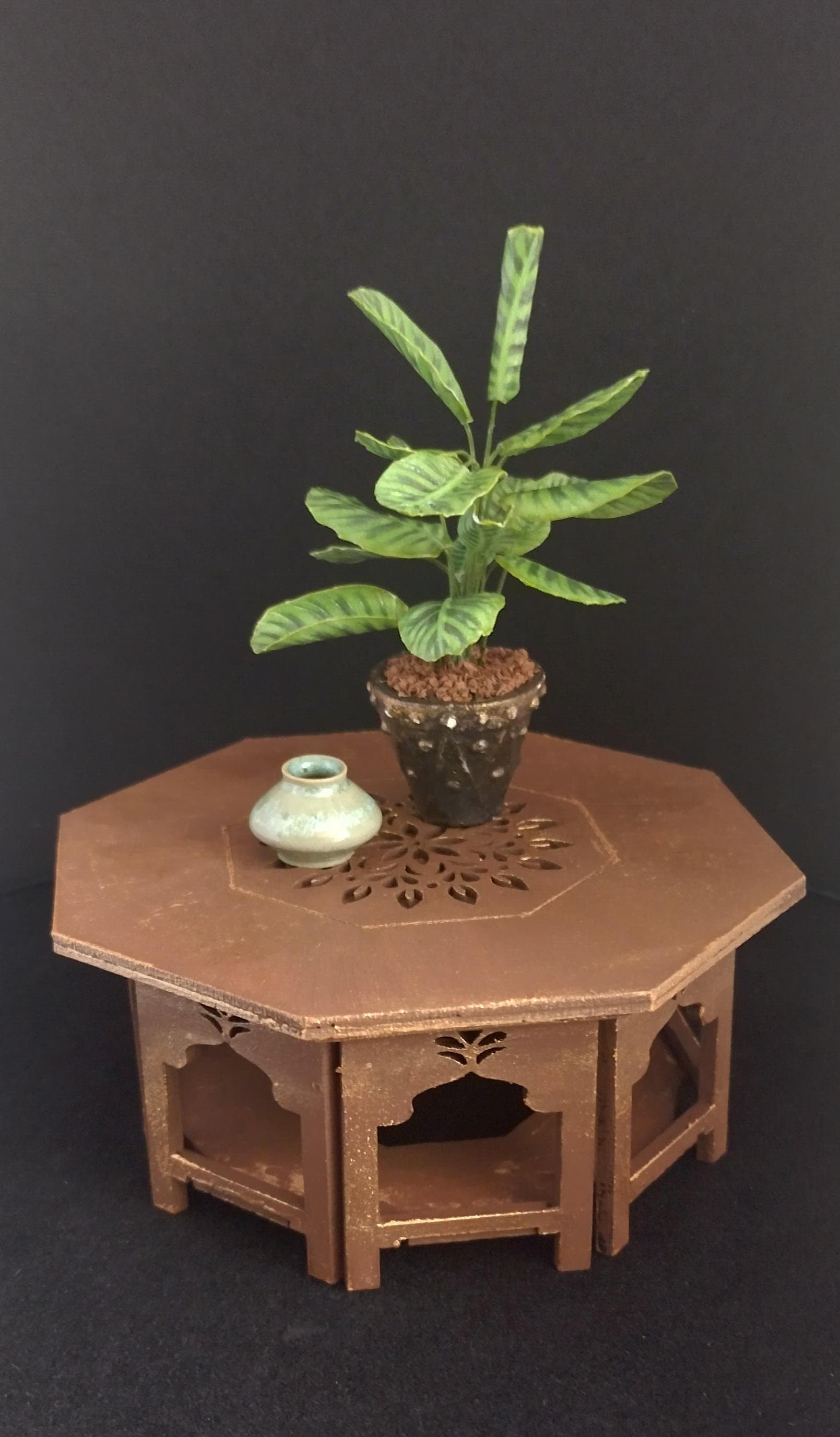 Ensemble Table Basse Miniature 1/12 Pour Maison De Poupée – Meubles Réalistes En Métal Et Bois, Pour Jeux D’imagination Enfants 3 Ans Et Plus
