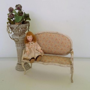 Puppenhaus Miniatur Französische Rokoko Sofa Möbel Bausatz Maßstab 1/12 .