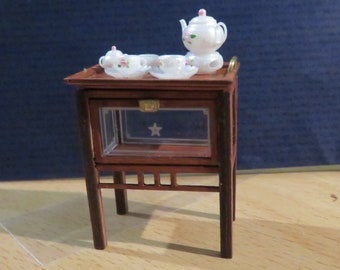Dollshouse miniature kit half scale (1:24.1/24) Dutch tea cabinet.