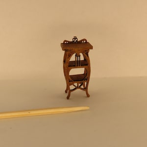 Puppenhaus Miniatur 1/48 DIY Jugendstil Sockel Kit.
