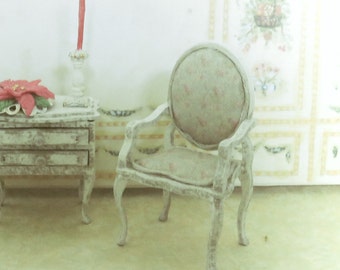 Dollshouse miniatuur kartonnen kit half schaal (1:24.1/24) Franse Rococo stoel.