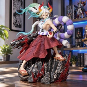 Yamato one piece figure - Etsy 日本