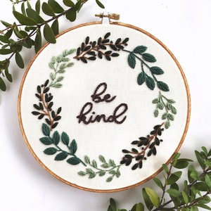 Leafy Wreath Embroidery Pattern. Beginner Embroidery pattern. PDF embroidery pattern. 7 embroidery hoop. DIY Nursery Decor. Botanical art image 2