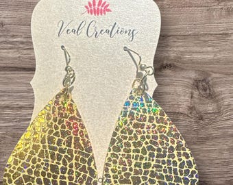 Boucles d'oreilles serpent dorées en forme de larme