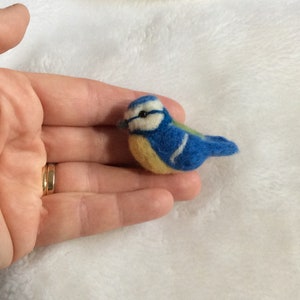 Needle felted Blue tit sculpture 2 wool ornament bird wildlife Art gift shelf Collectable miniature OOAK handmade image 2