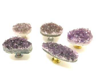 Lavender Jubilee Collection 166005 Dahlia Knob