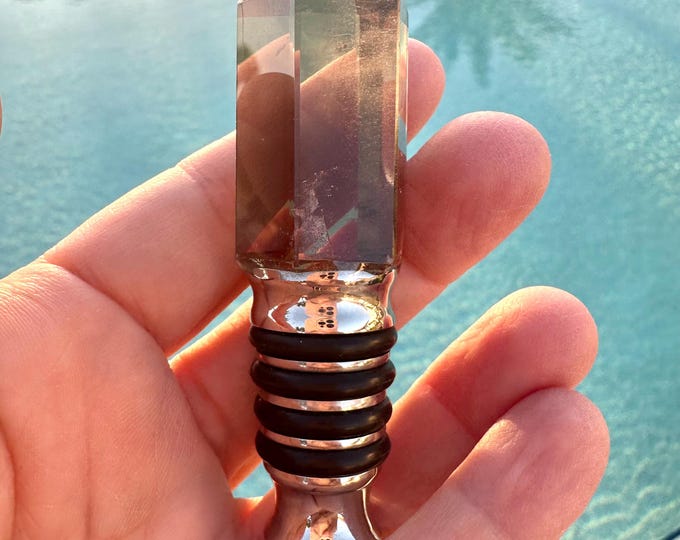 Wine Stopper Crystal Bottle Stopper Smoky Quartz Home Bar Decor Wine Gifts for Couple Barware Kitchen Accessories  Housewarming Present