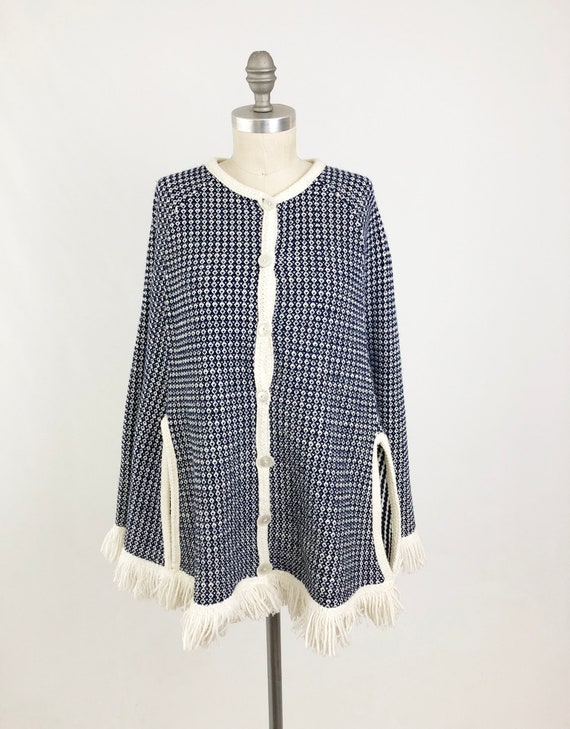 Vintage 60s Knit Poncho Sweater -  Blue & White A… - image 2