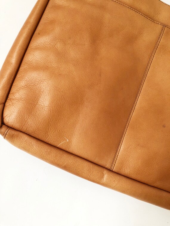 Vintage Tan Leather Messenger Bag -  Crossbody Sc… - image 2