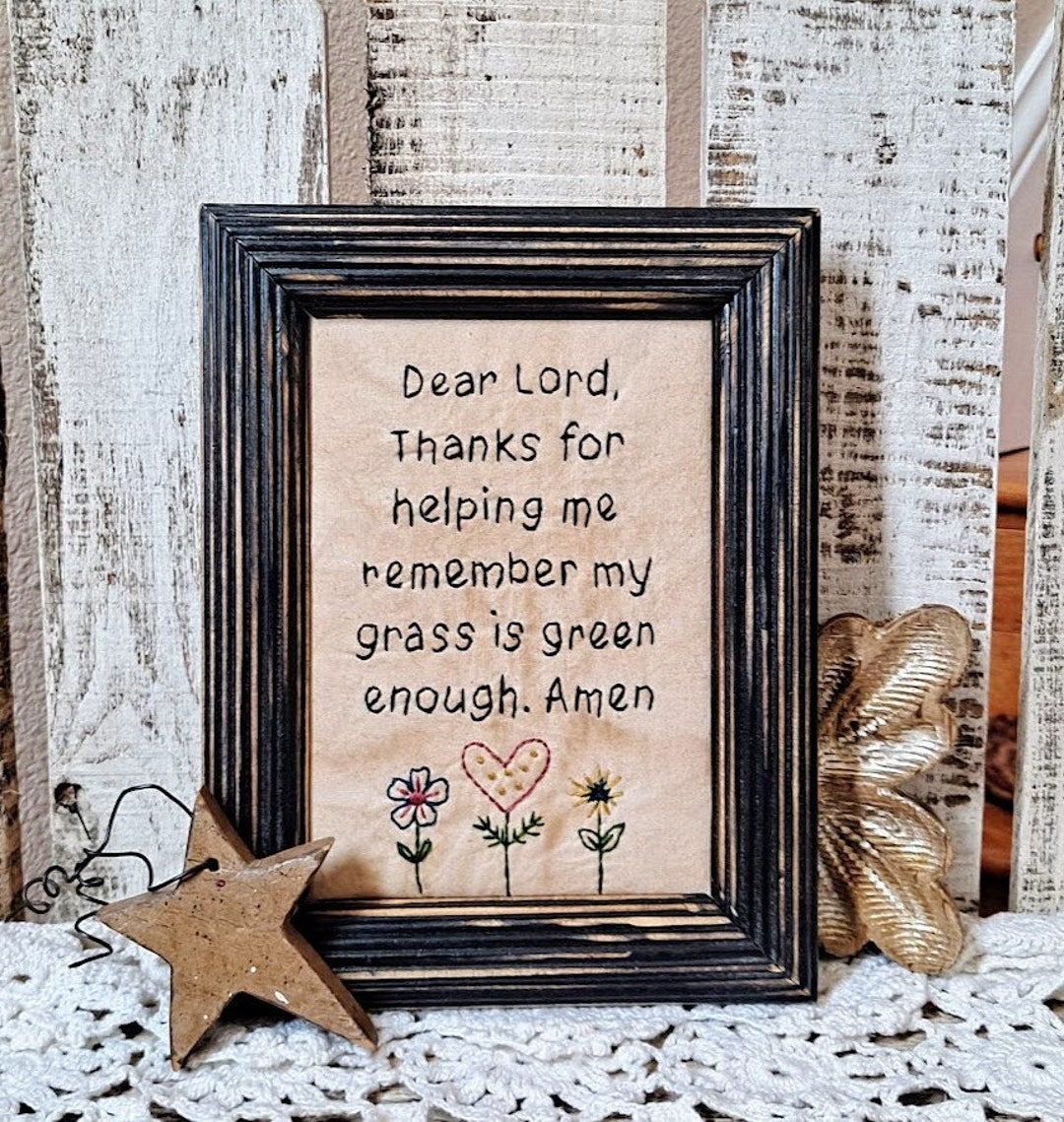 Dear Lord Primitive Stitchery, Framed Handstitched Be Thankful Reminder
