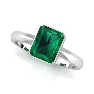 Anillo llamativo de calidad AAA+ cultivada en laboratorio para hombre.