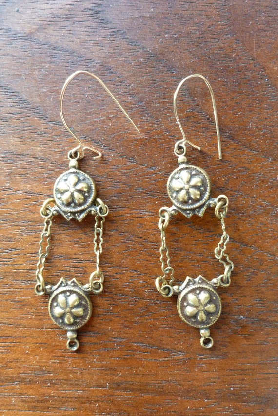 Women's Brass Chandelier Dangle Earrings