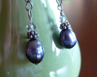 Gray Freshwater Pearl Dangle Drop Earrings