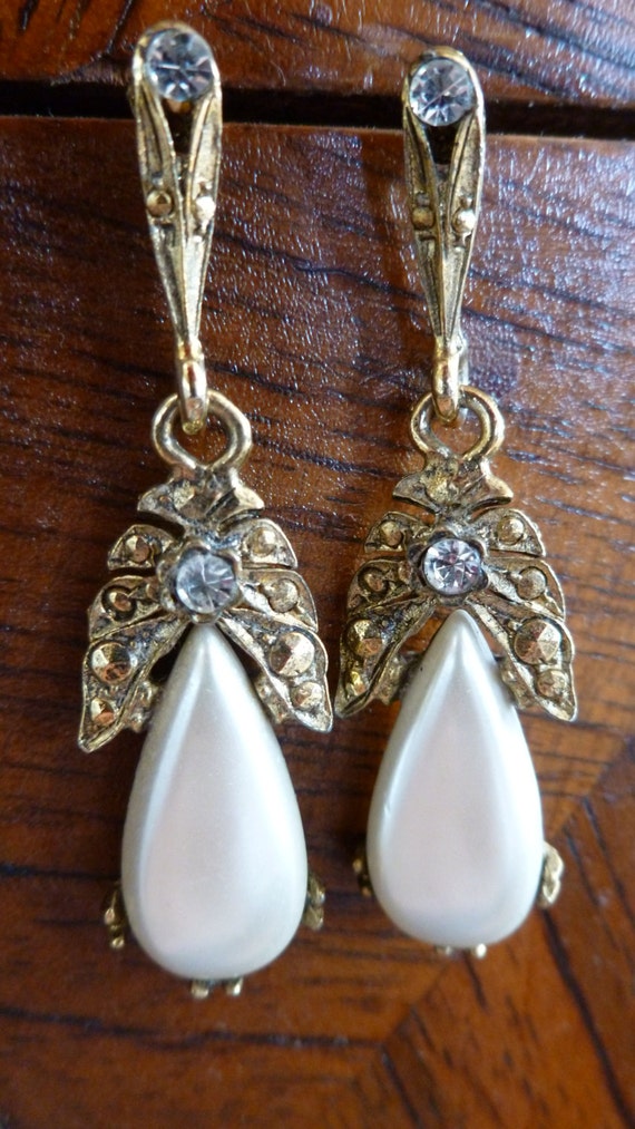 Pearl Marcasite Rhinestone Dangle Drop Earrings