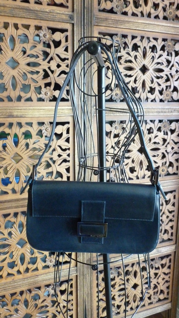 Small Navy Blue Leather Shoulder Bag - image 2