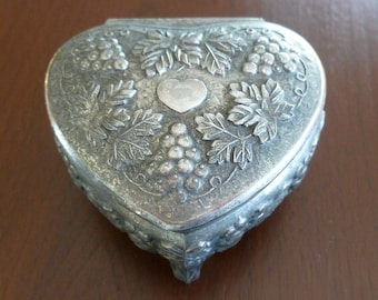 Antique Metal Heart Trinket Jewelry Box