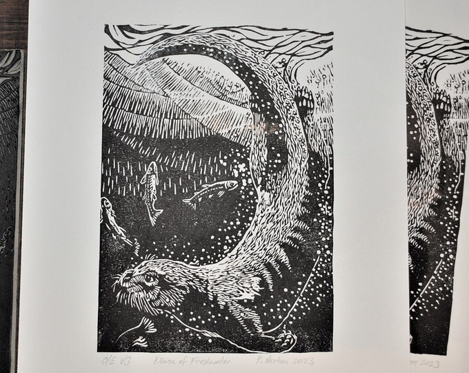 Diana of Freshwater, handprinted linocut print, © 2019 Patrick Norton