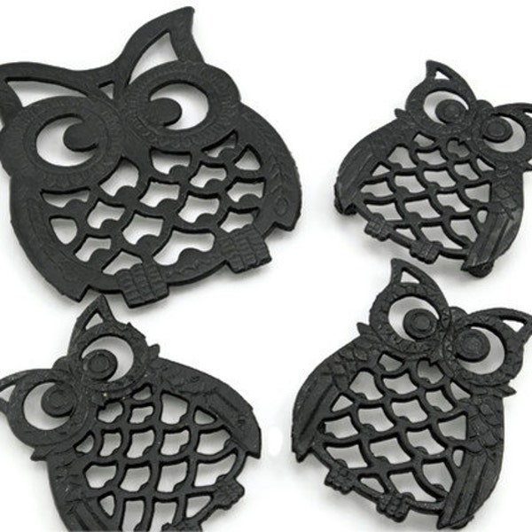 Vintage Trivets Wrought Iron Metal Owls Set of Four Black Kitchen Decor