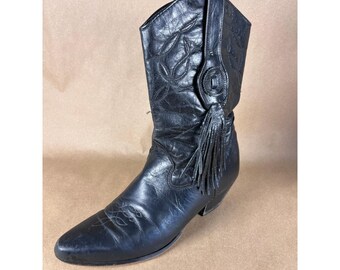 Laredo Vintage Boots Womens 8.5 Black Leather  Western Cowboy Pointed Toe
